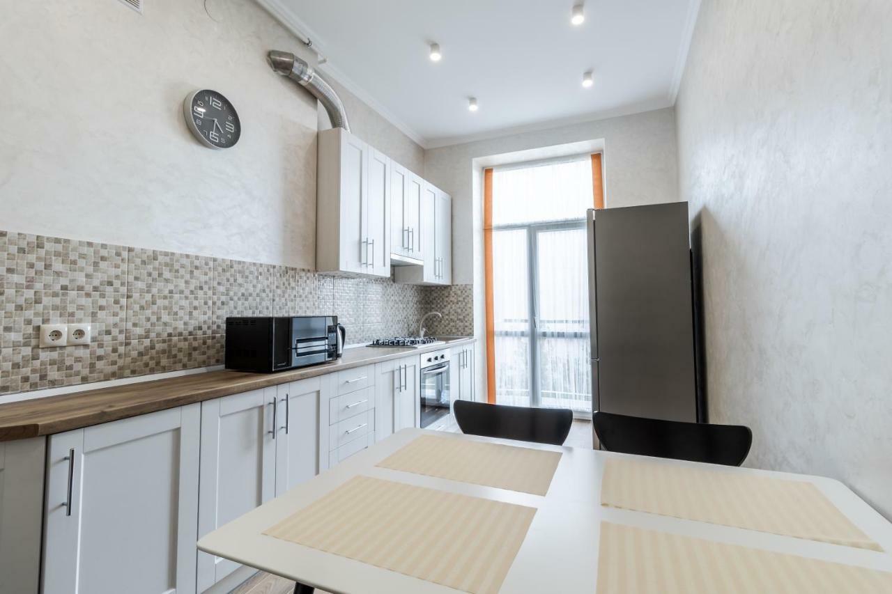 Inshiapartments On Liberty Avenue 2 Lviv Exterior foto